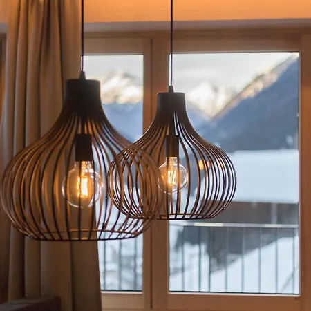 Piz Mundin Апартаменты *