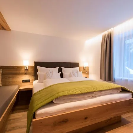 Piz Mundin Apartmán